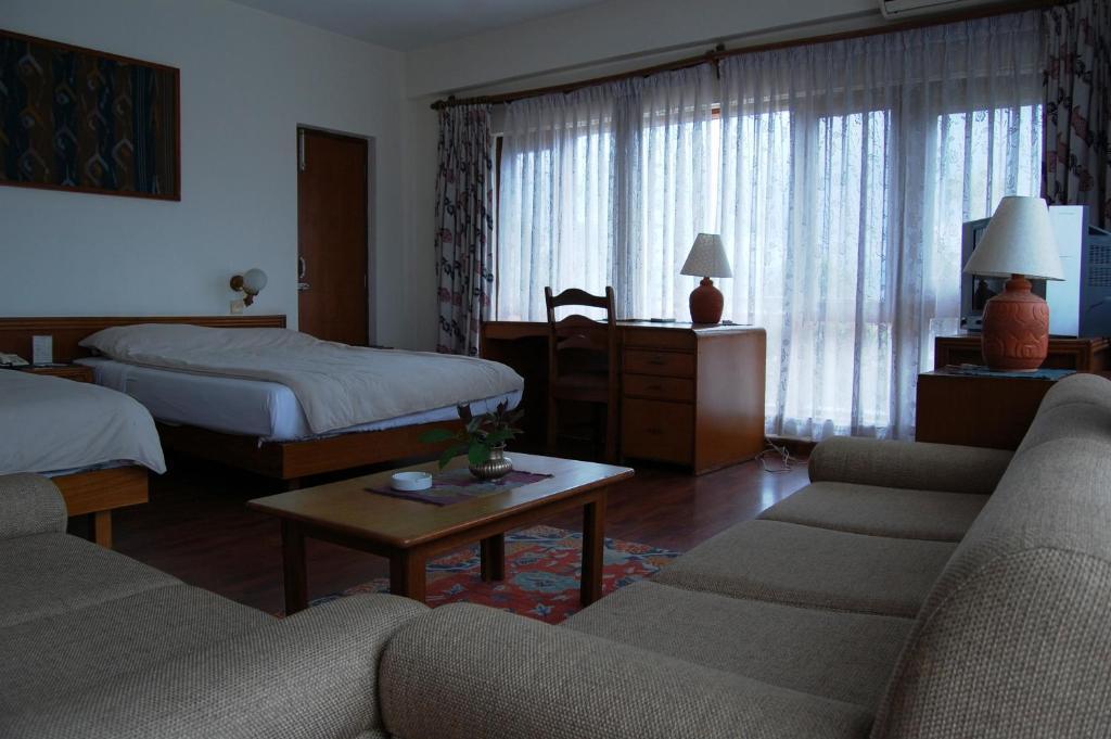 Hotel Sunset View Катманду Екстериор снимка